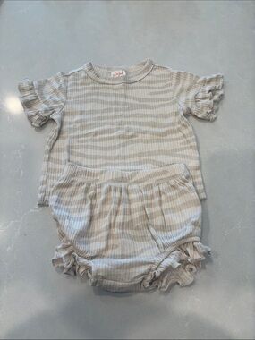Cat & Jack Soft Stripe Kids Two-Piece Set - Cream